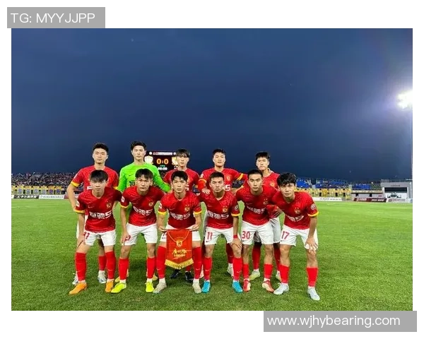 南京网球队以84分稳居联赛积分榜首位展现强劲实力